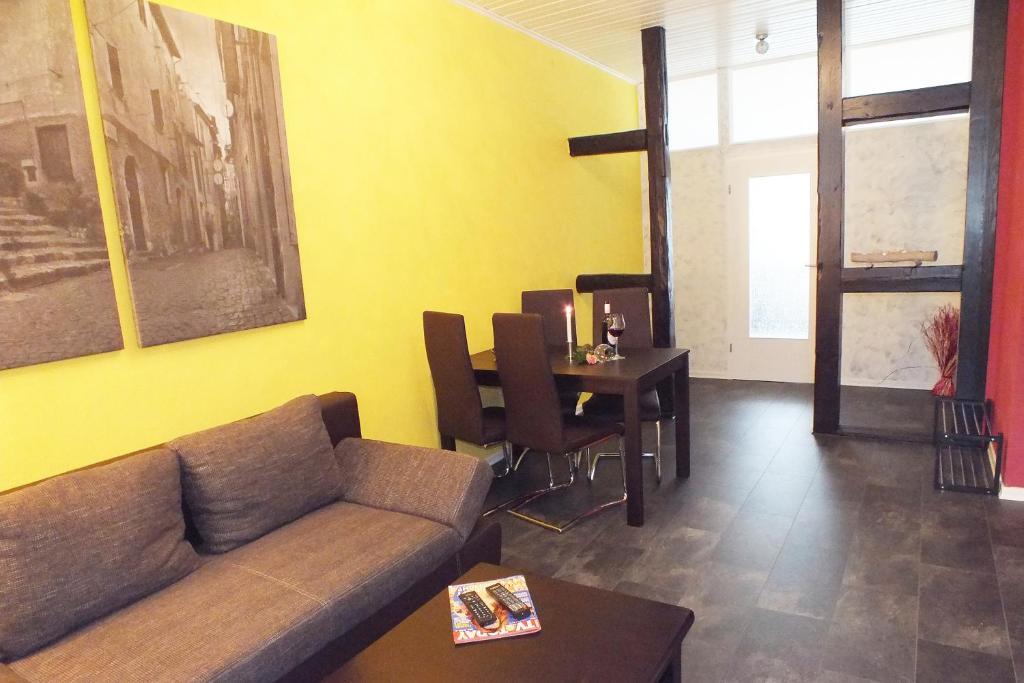 Trattoria & Apartments - Casa Da Enzo Goslar Phòng bức ảnh